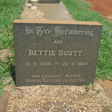 SCOTT Bettie 1920-1969
