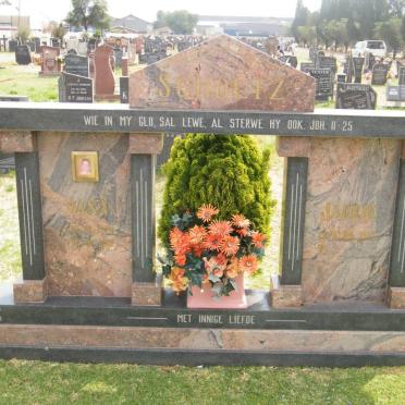 SCHOLTZ Jackie 19?? &amp; Jana 1976-2001