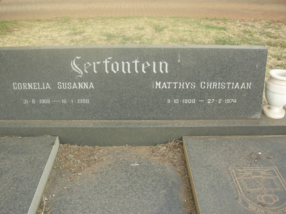 SERFONTEIN Matthys Christiaan 1908-1974 &amp; Cornelia Susanna 1908-1998