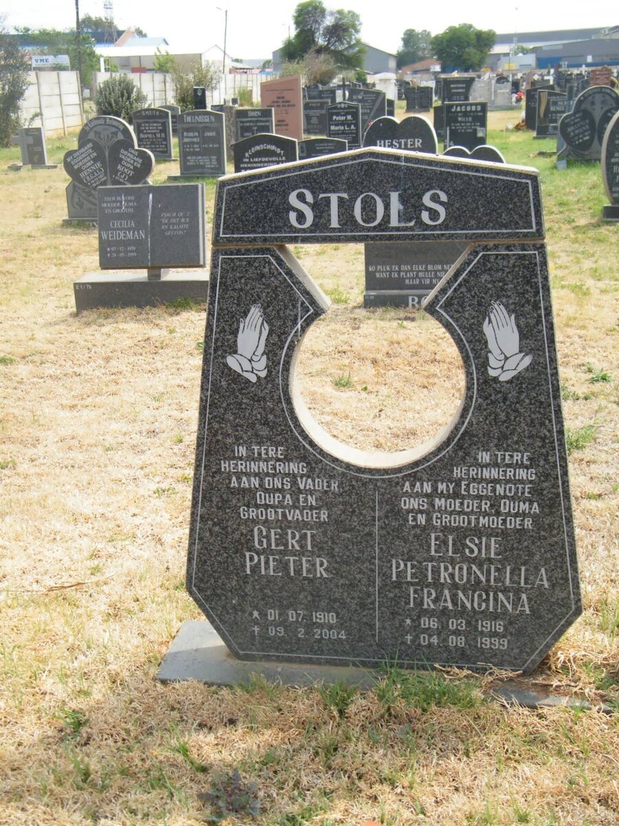 STOLS Gert Pieter 1910-2004 &amp; Elsie Petronella Francina 1916-1999