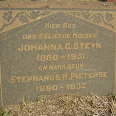 STEYN Johanna C. 1860-1951 :: PIETERSE Stephanus H. 1890-1932