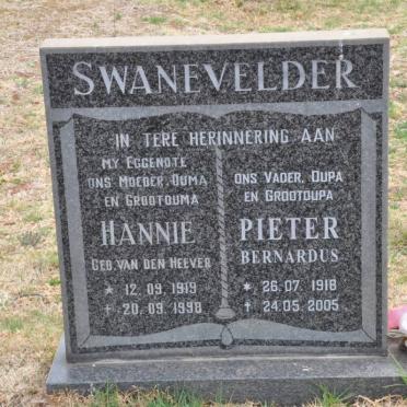 SWANEVELDER Pieter Bernardus 1918-2005 &amp; Hannie VAN DEN HEEVER 1919-1998