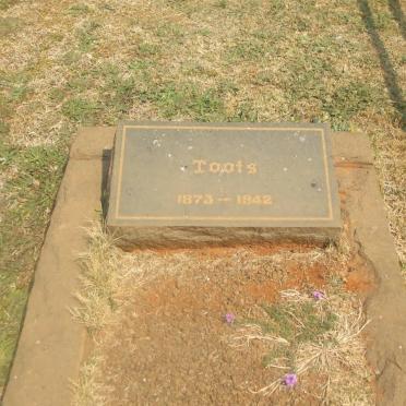 TOOTS ? 1873-1942
