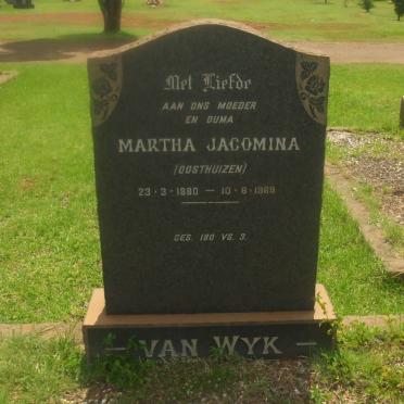 WYK Martha Jacomina, van nee OOSTHUIZEN 1880-1969