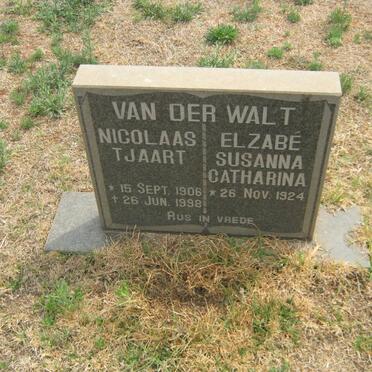 WALT Nicolaas Tjaart, van der 1906-1998 &amp; Elzabé Susanna Catharina 1924-