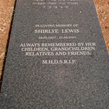 LEWIS Shirlye 1927-2007