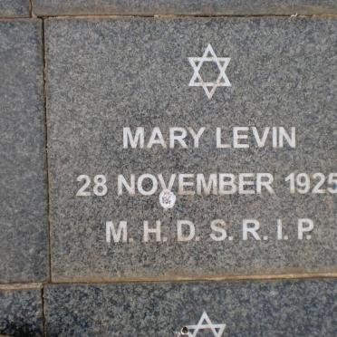 LEVIN Mary -1925