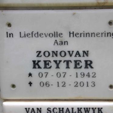 KEYTER Zonovan 1942-2013