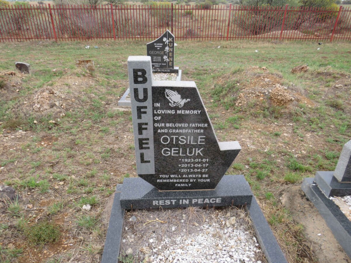 BUFFEL Otsile Geluk 1923-2013