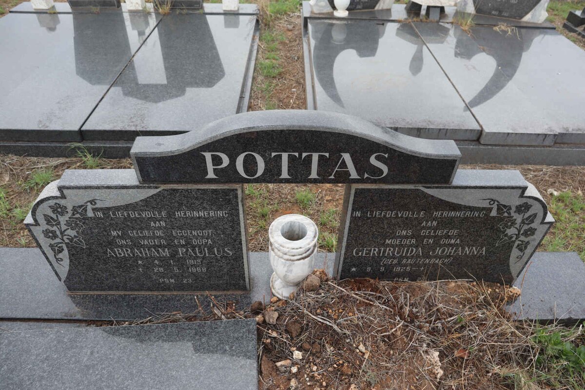POTTAS Abraham Paulus 1913-1986 & Gertruida Johanna RAUTENBACH 1925-