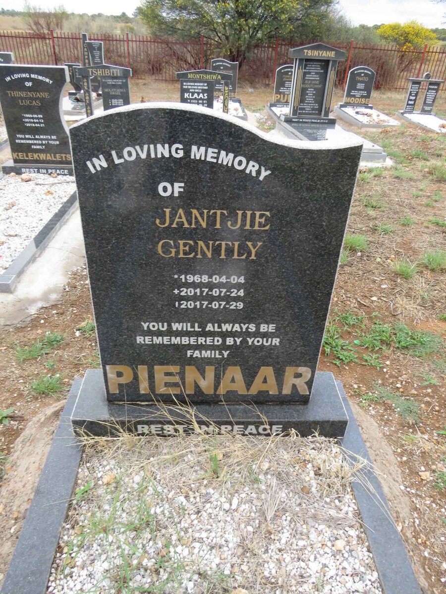 PIENAAR Jantjie Gently 1968-2017