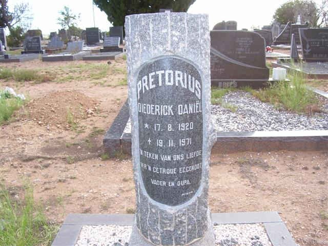 PRETORIUS Diederick Daniel 1920-1971 & Susanna Aletta Isabella 1920-2016 _2