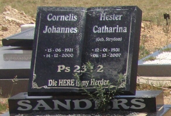 SANDERS Cornelis Johannes 1921-2000 &amp; Hester Catharina STRYDOM 1931-2007