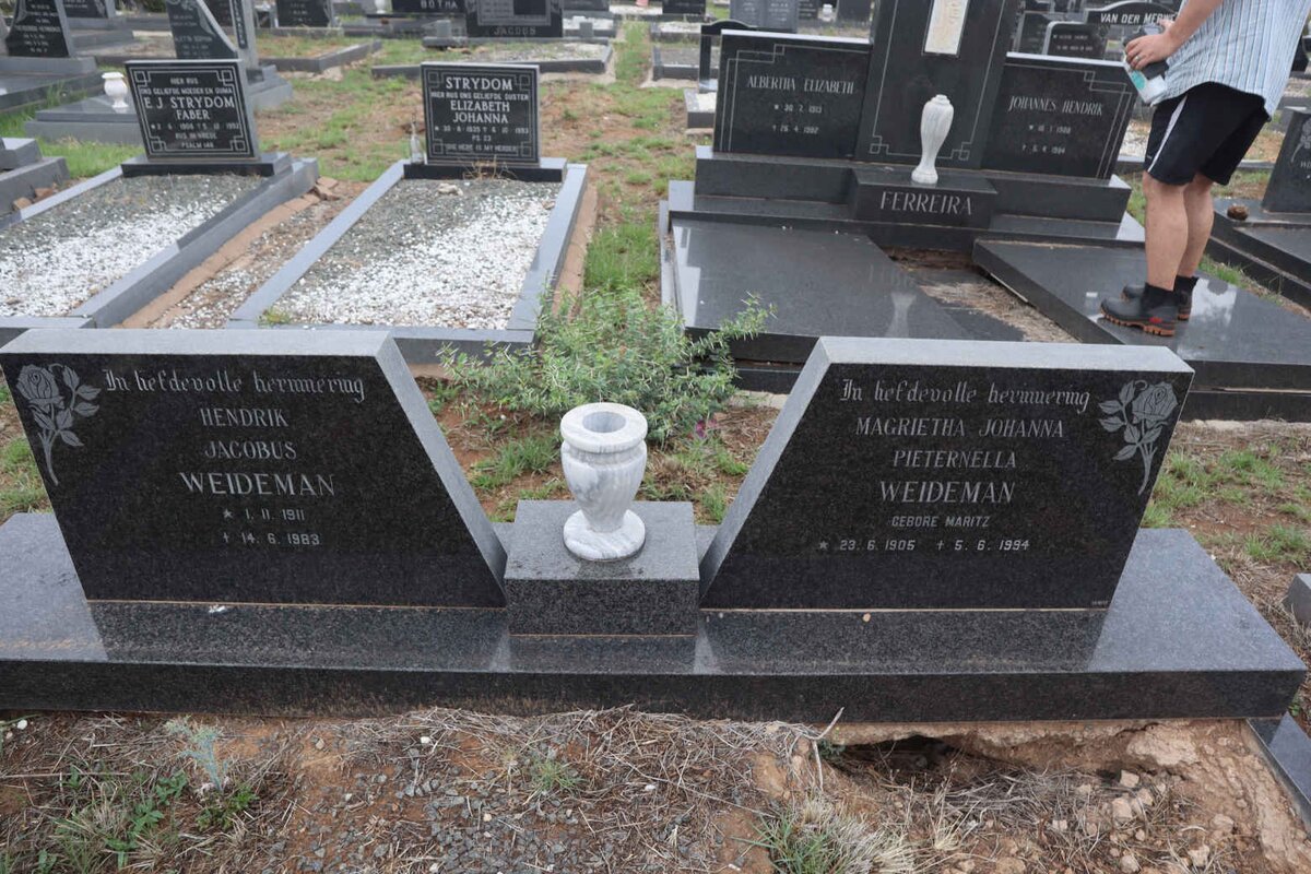 WEIDEMAN Hendrik Jacobus 1911-1983 & Magrietha Johanna Pieternella MARITZ 1905-1994
