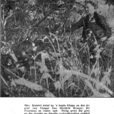 North West, RUSTENBURG district, Mooinooi, Buffelsfontein 465 JQ, farm cemetery_1