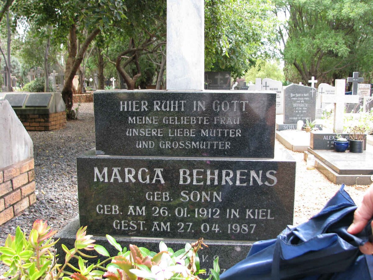 BEHRENS Marga nee SONN 1912-1987