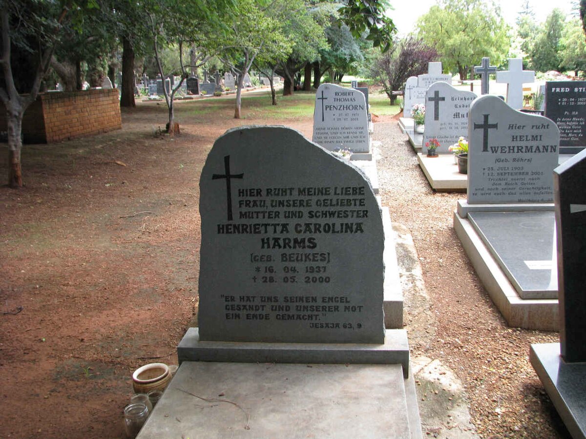 HARMS Henrietta Carolina nee BEUKES 1937-2000