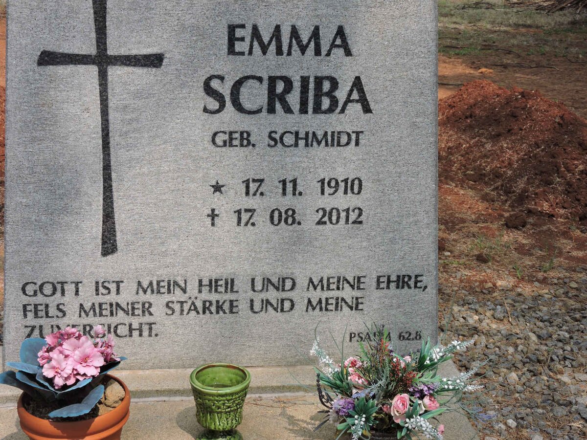 SCRIBA Emma nee SCHMIDT 1910-2012