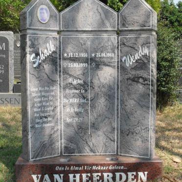 HEERDEN Schalk Willem Johannes, van 1956-1999 &amp; Wendy Gertruida DE BEER 1960-