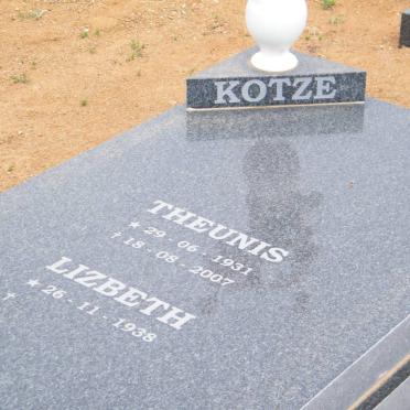 KOTZE Theunis 1931-2007 &amp; Lizbeth 1938-