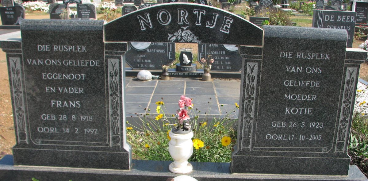 NORTJE Frans 1918-1997 &amp; Kotie 1923-2005