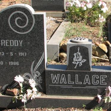 WALLACE Freddy 1917-1986 &amp; Kattie 1923-1996