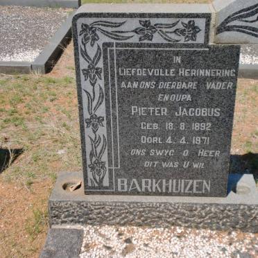 B - Vanne :: Surnames - B