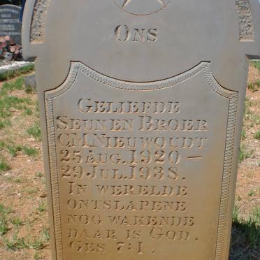 NIEUWOUDT C.M. 1920-1938