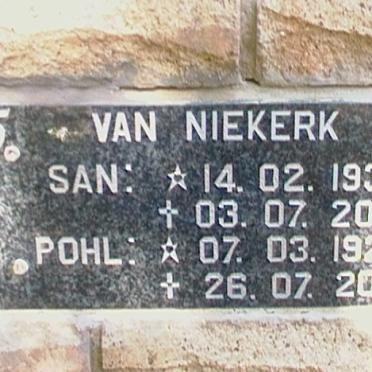 North West, SCHWEIZER-RENEKE, NG Kerk, Klipkerk, Gedenkmuur