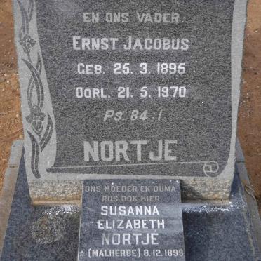 NORTJE Ernst Jacobus 1895-1970 &amp; Susanna Elizabeth MALHERBE 1899-1991