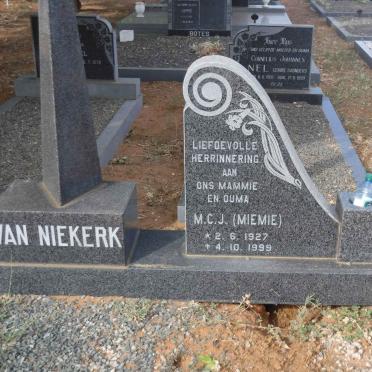 NIEKERK J.J., van 1920-1979 &amp; M.C.J. 1927-1999
