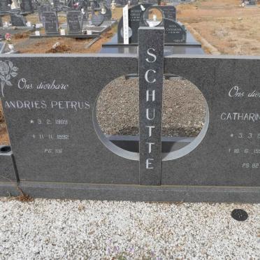 SCHUTTE Andries Petrus 1909-1992 &amp; Catharina M.M. 1909-1996