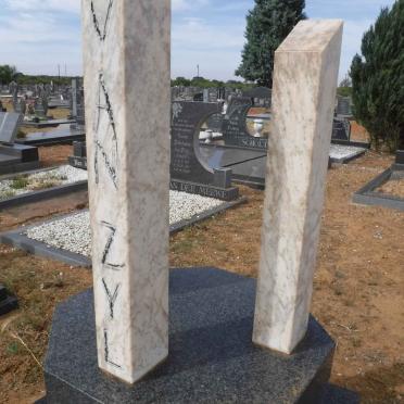 ZYL Gerhardus Petrus, van 1899-1989 &amp; Jacoba Susanna Johanna NEL 1900-1972