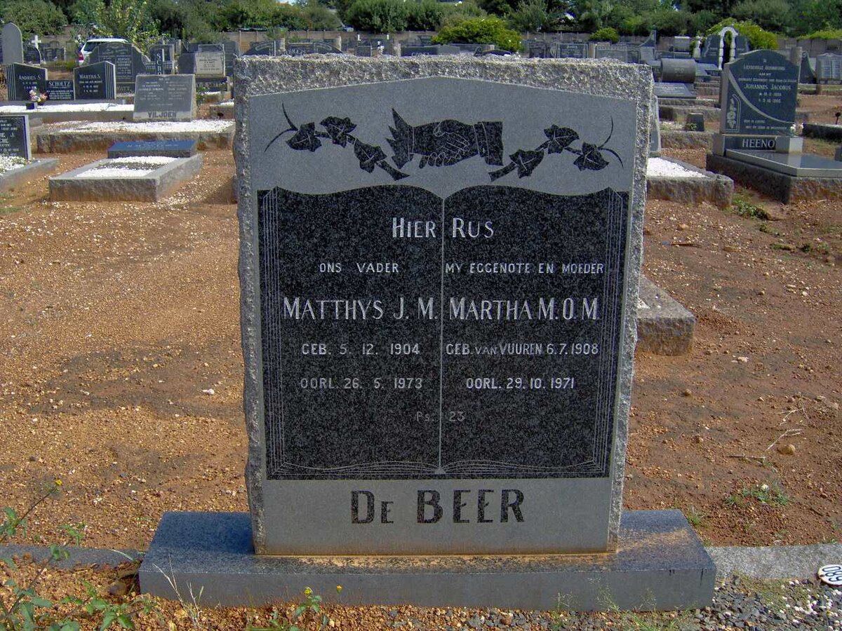 BEER Matthys J.M., de 1904-1973 &amp; Martha M.O.M. VAN VUUREN 1908 -1971