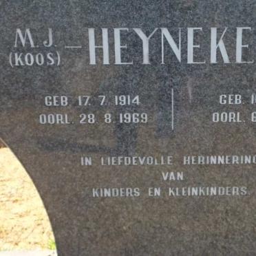 HEYNEKE M.J. 1914-1969 &amp; E.M. 1917-1967