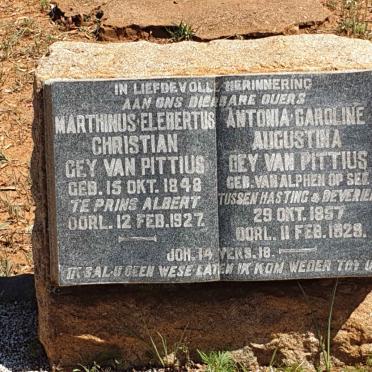 PITTIUS Marthinus Elebertus Christian, Gey van 1848-1927 &amp; Antonia Caroline Augustina VAN ALPHEN 1857-1929