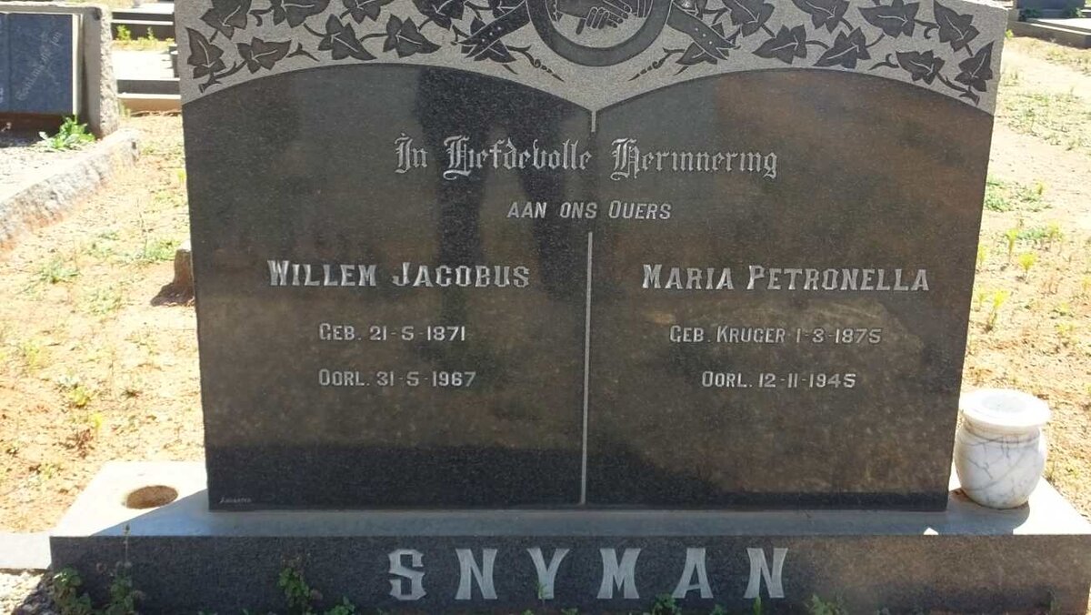 SNYMAN Willem Jacobus 1871-1967 &amp; Maria Petronella KRUGER 1875-1945