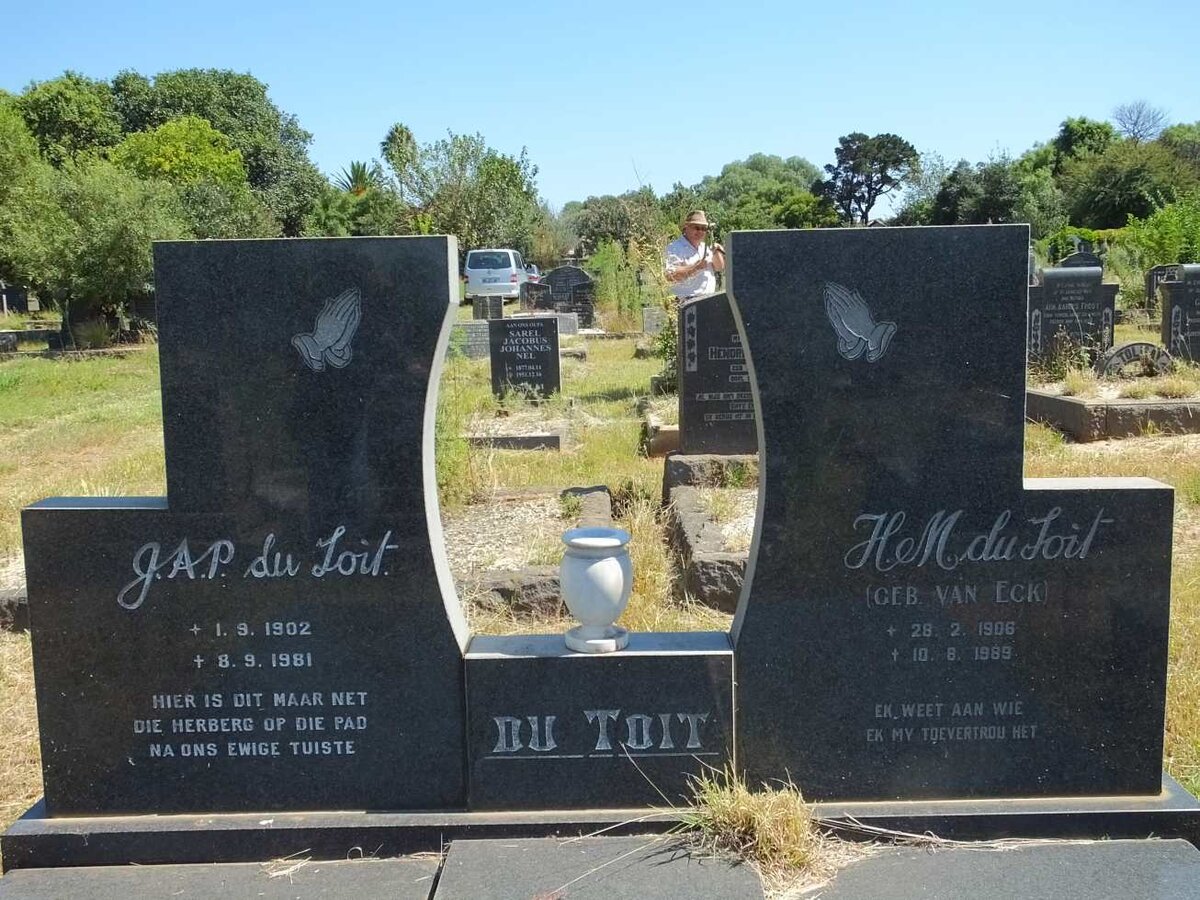 TOIT J.A.P., du 1902-1981 &amp; H.M. VAN ECK 1906-1989