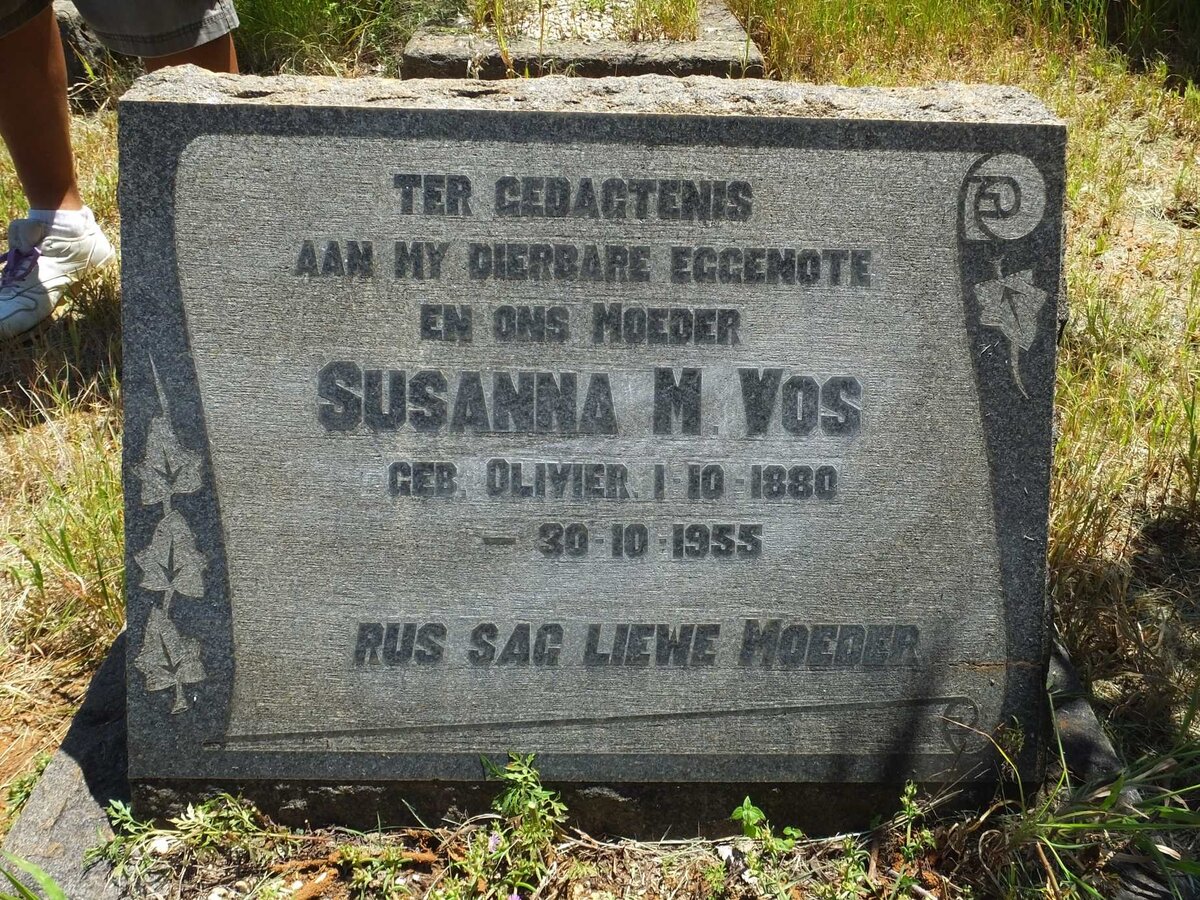 VOS Susanna M. nee OLIVIER 1880-1955
