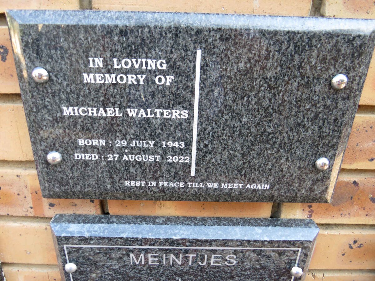 WALTERS Michael 1943-2022