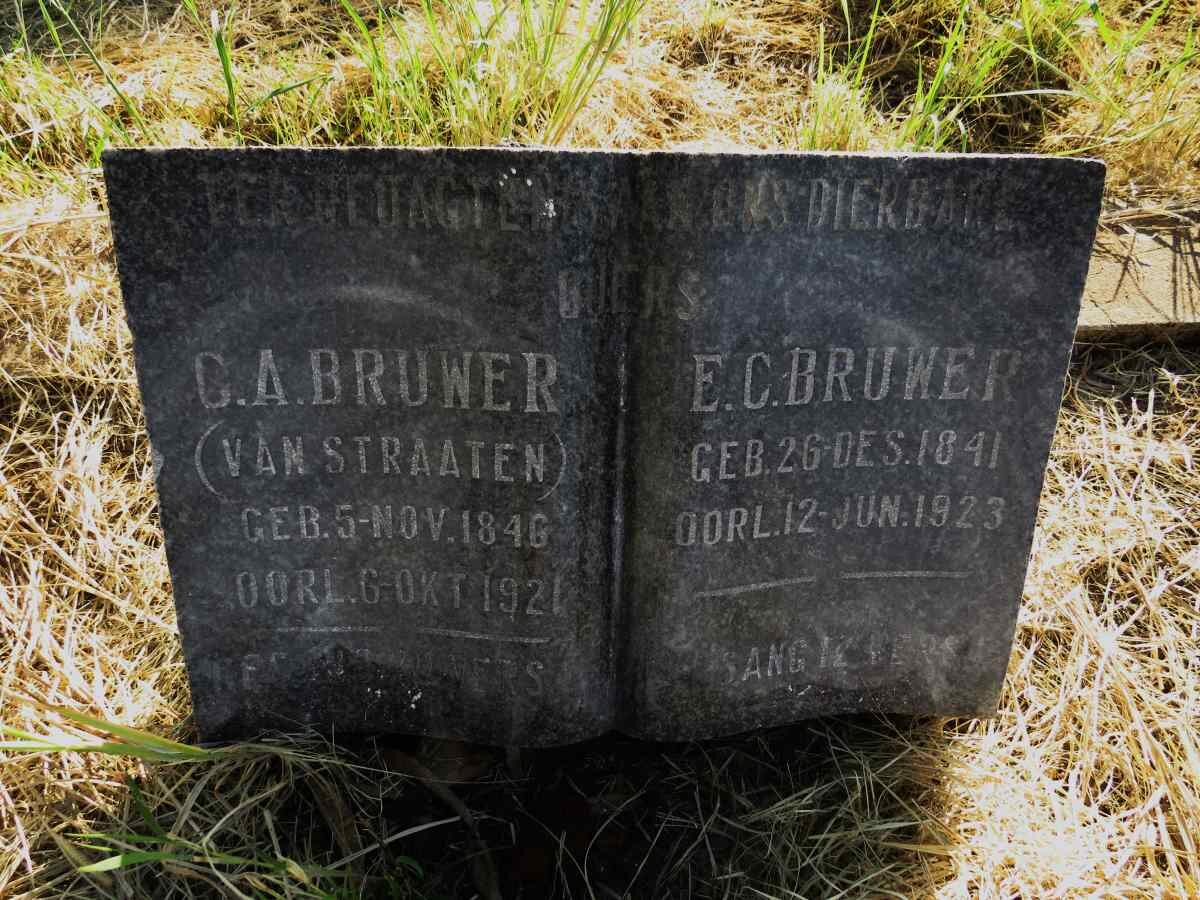 BRUWER E.C. 1841-1923 & C.A. VAN STRAATEN 1846-1921