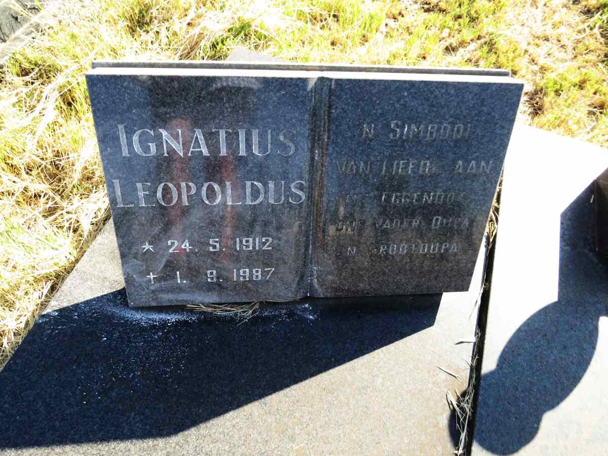 COMBRINK Ignatius Leopoldus 1912-1987 & Magdalene Lavina 1920-2005_2