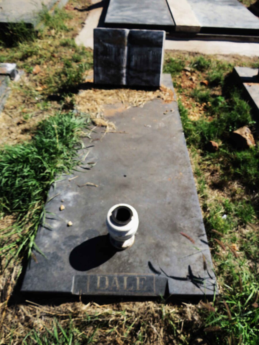 DALE Pieter R. 1906-1989_2