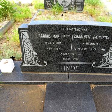 LINDE Jacobus Marthinus 1894-1971 & Charlotte Catharina THEUNISSEN 1911-1998