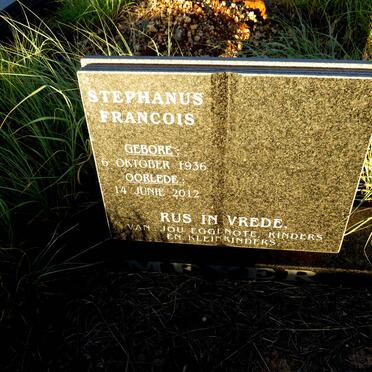 MEYER Stephanus Francois 1936-2012