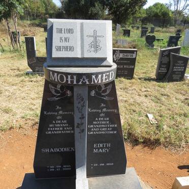 MOHAMED Shabodien 1945-2000 & Edith Mary 1958- 