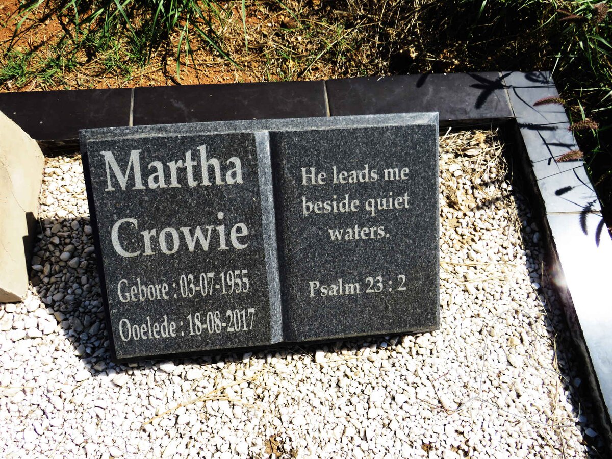 PEREIRA  Anna 1937-2015 :: CROWIE Martha 1955-2017 _2