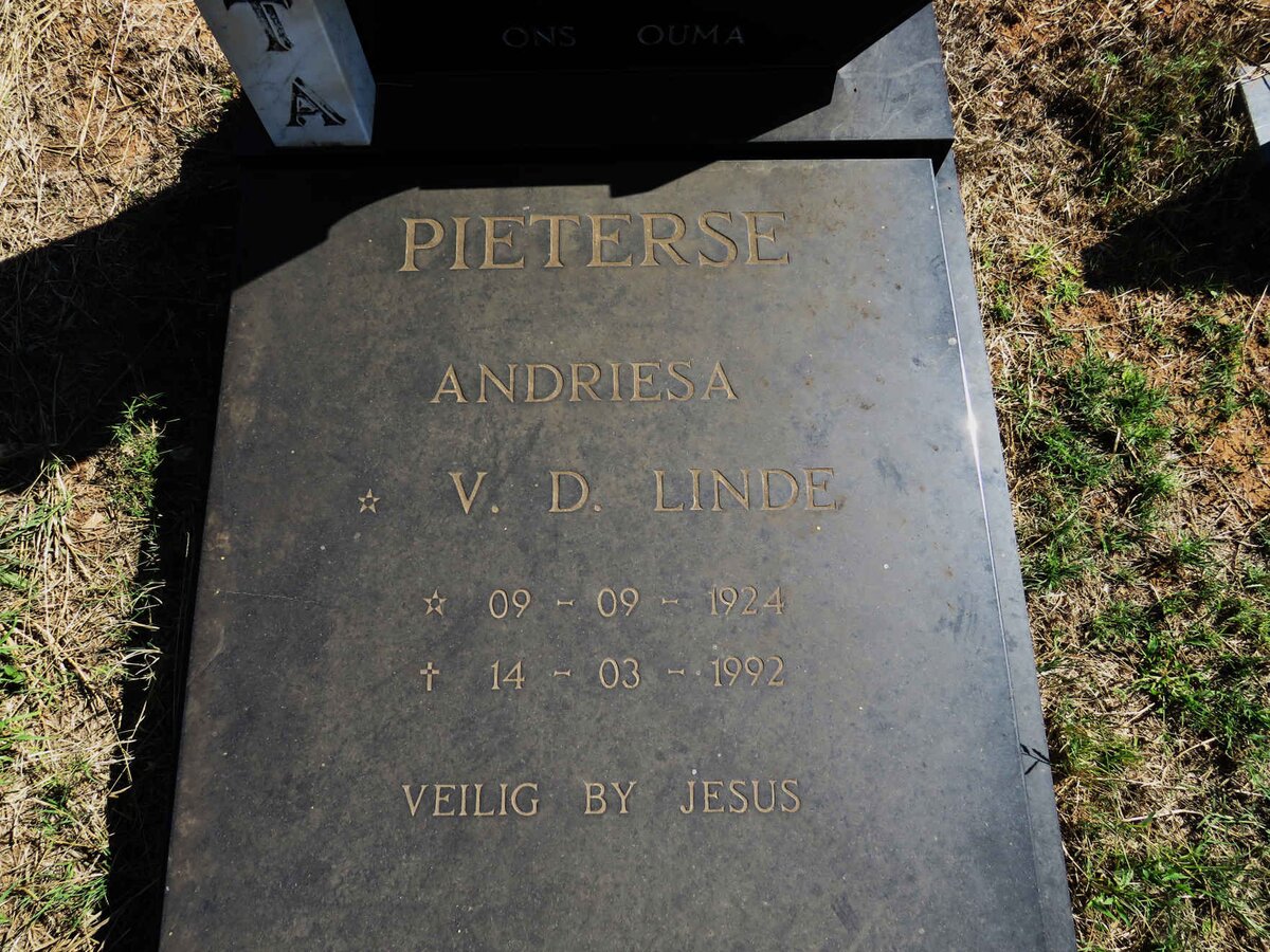 PIETERSE Andriesa nee V.D. LINDE 1924-1992_1