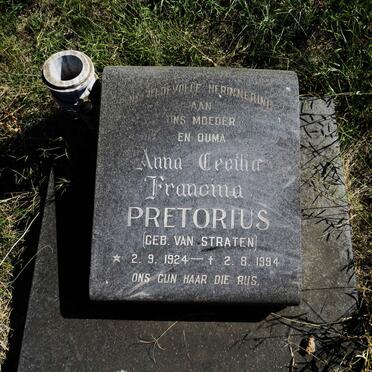PRETORIUS Anna Cecilia Francina nee VAN STRATEN 1924-1994