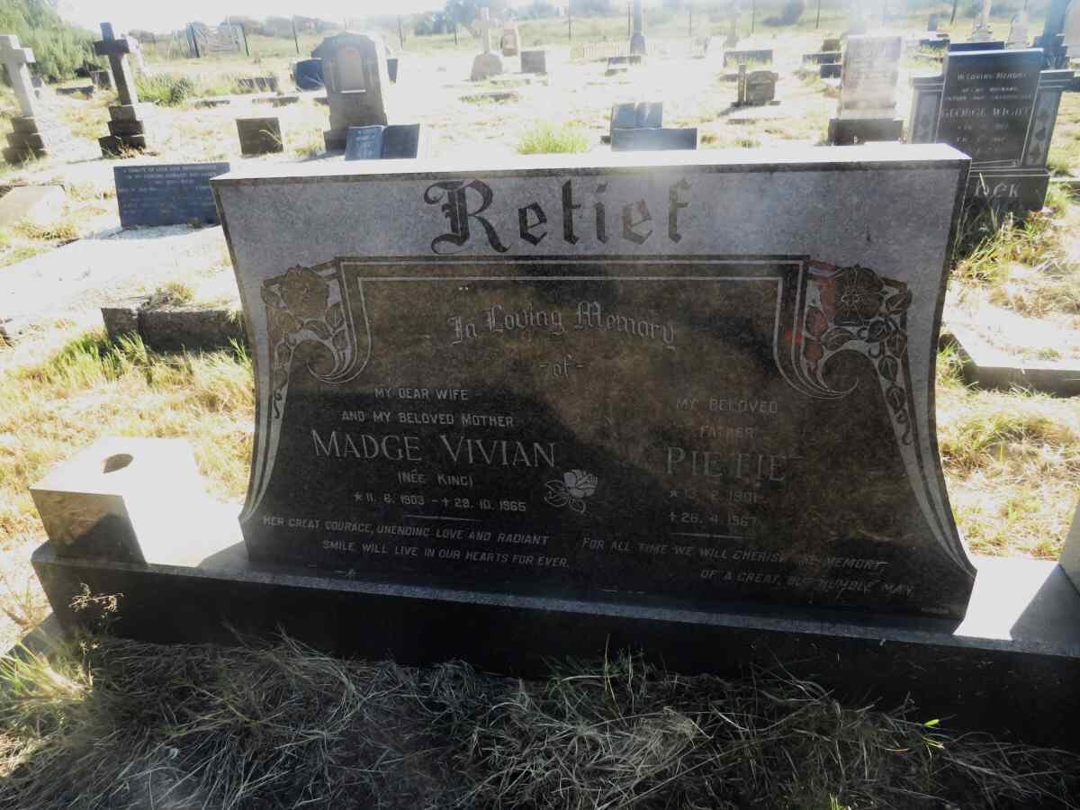 RETIEF Pietie 1901-1967 & Madge Vivian KING 1903-1965